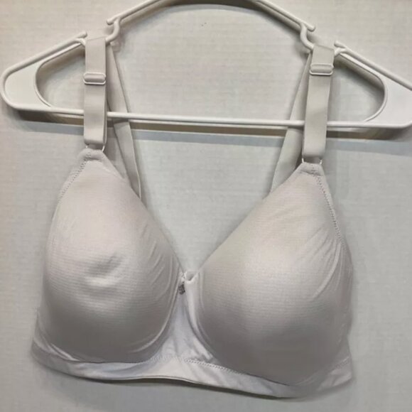 38DDD Bra Breezies Air Effects Breathable Countour Wirefree Bra Platinum A473476 - Picture 1 of 9